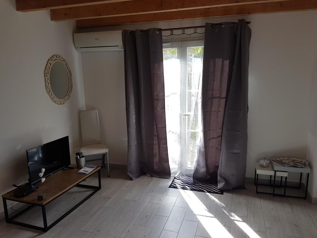 Residence E Scaravaglie Corte  Eksteriør bilde